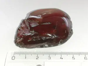 Křídový jantar B-139