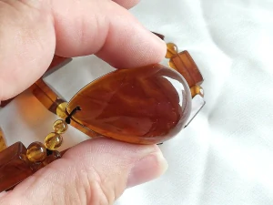 Náhrdelník z myanmarského jantaru PB-38