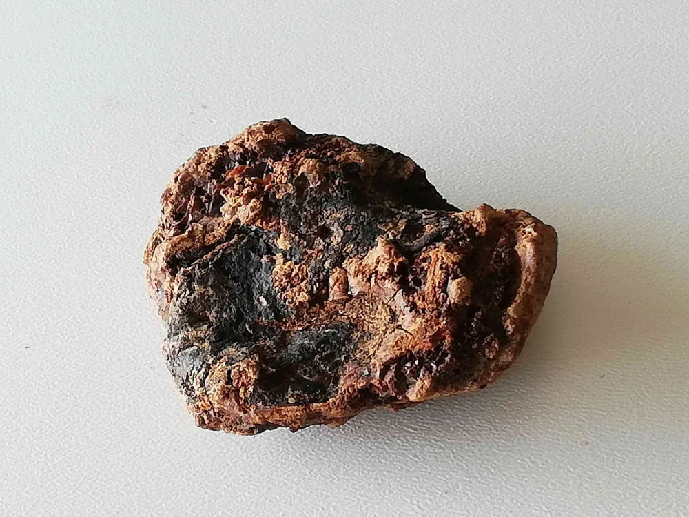   Křídový jantar BC-3