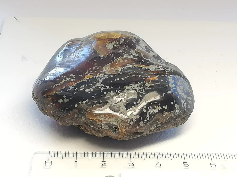 Okno do křídového jantaru BO-49